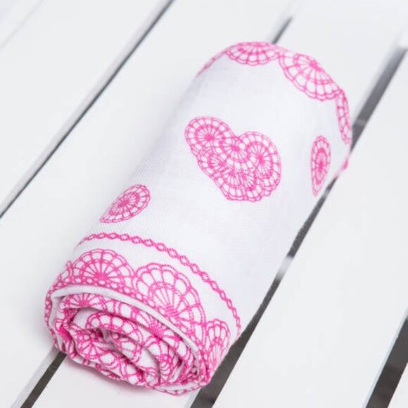 NWT Lenny Lamb Blanket Pink Lace - Picture 3 of 4